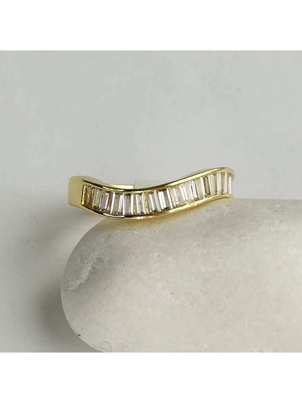 CZ Half Eternity Ring size 7 14k Gold 🆕